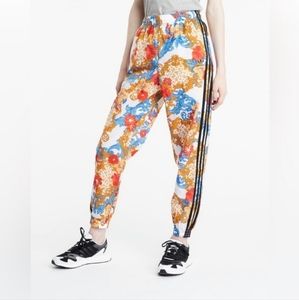 Adidas x H.E.R Studio London Floral Track Pants Women’s size Medium.